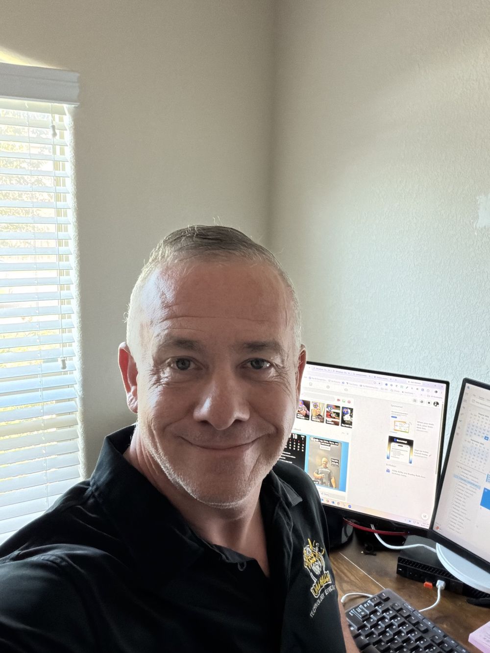 Alan Decker at his desk, ready for a remote support session